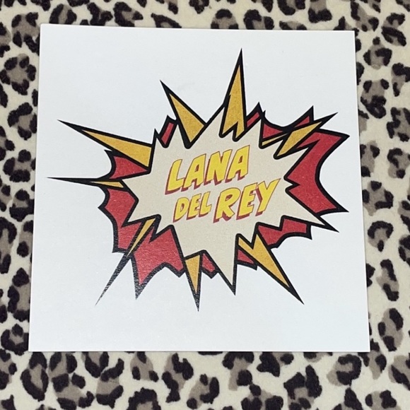 Lana Del Rey postcard 🍒 - Picture 5 of 6